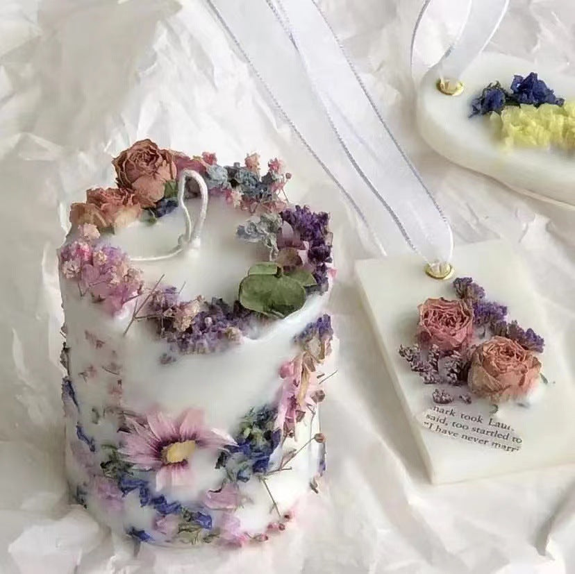 Dried Flower Rose Candle