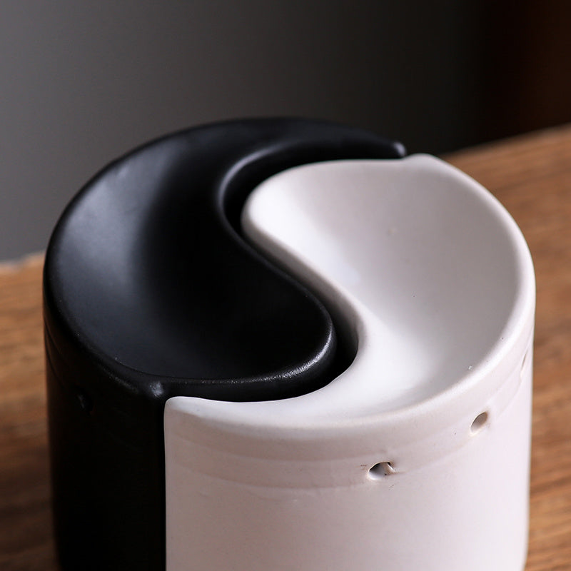 Black And White Ceramic Aromatherapy