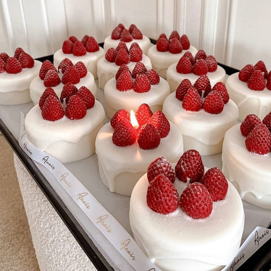 Strawberry Cake Candle Aromatherapy Candle